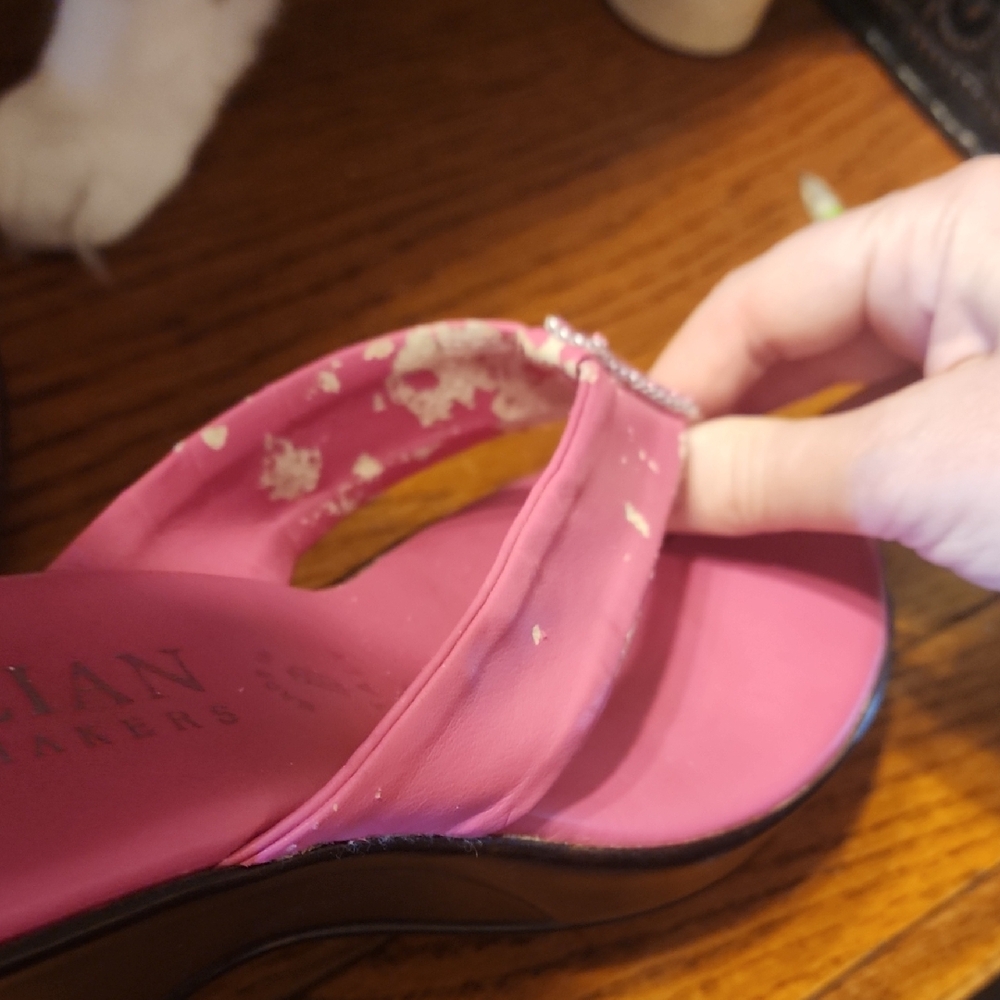 🆓️w/Purchase~Italian Shoemakers Pink Rhinestone Sandals S5 - Picture 3 of 9